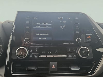 2022 Toyota Highlander LE