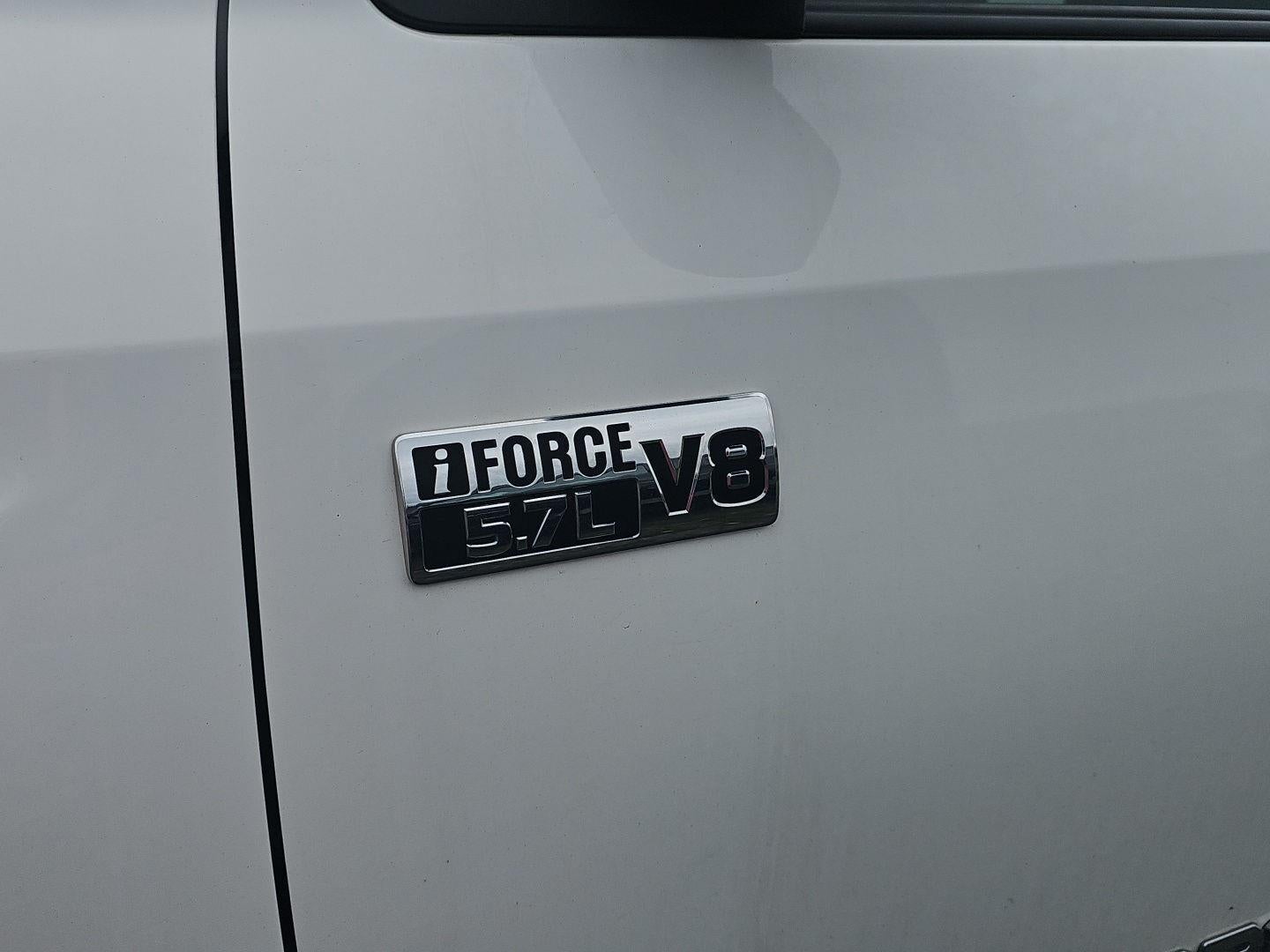2019 Toyota Tundra SR5 5.7L V8