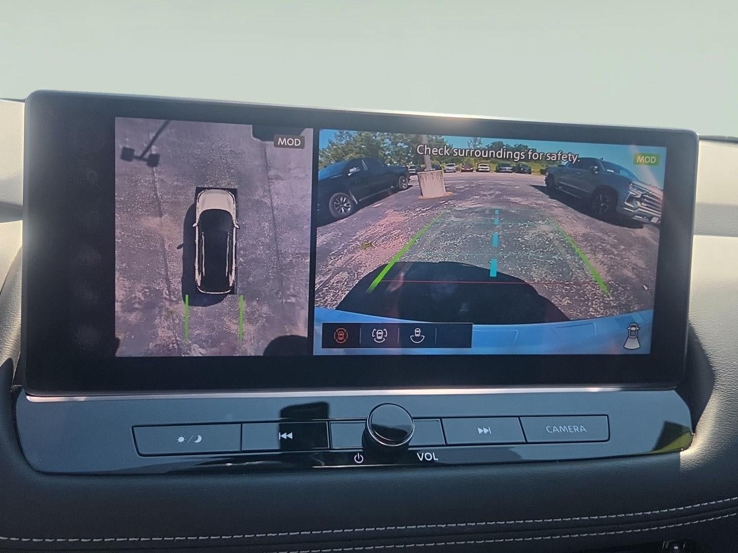 2025 Nissan Rogue SL Intelligent AWD