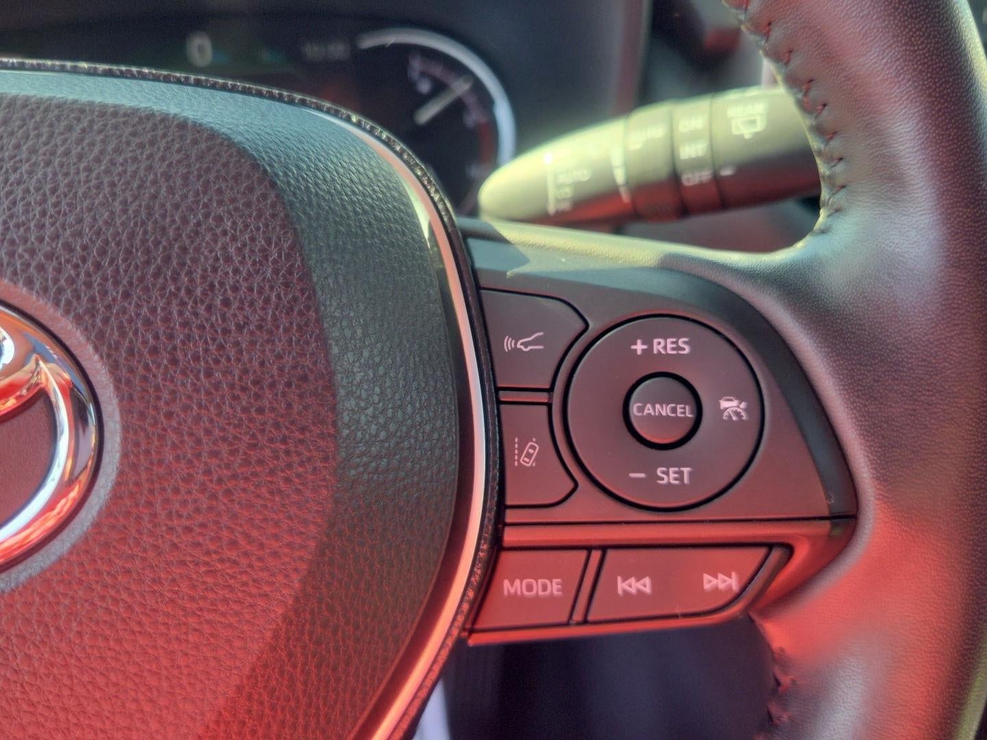 2021 Toyota RAV4 Limited - Photo 20