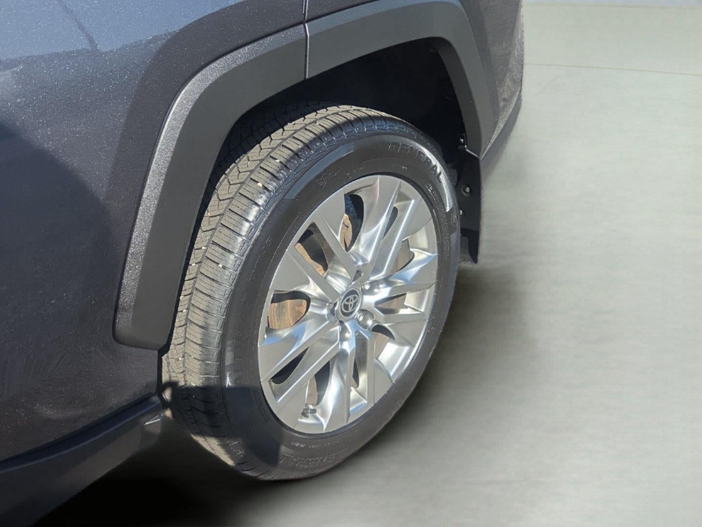 2021 Toyota RAV4 Limited - Photo 39