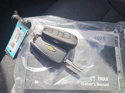 2025 Chevrolet Trax LS