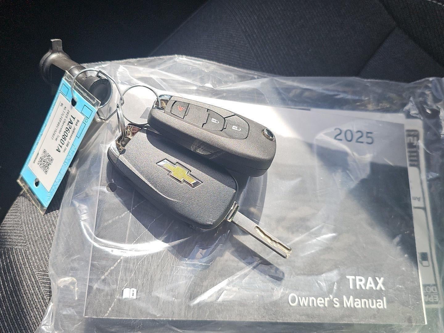 2025 Chevrolet Trax LS