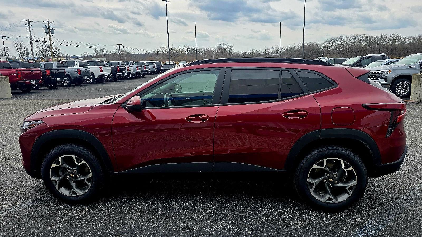 2024 Chevrolet Trax LT