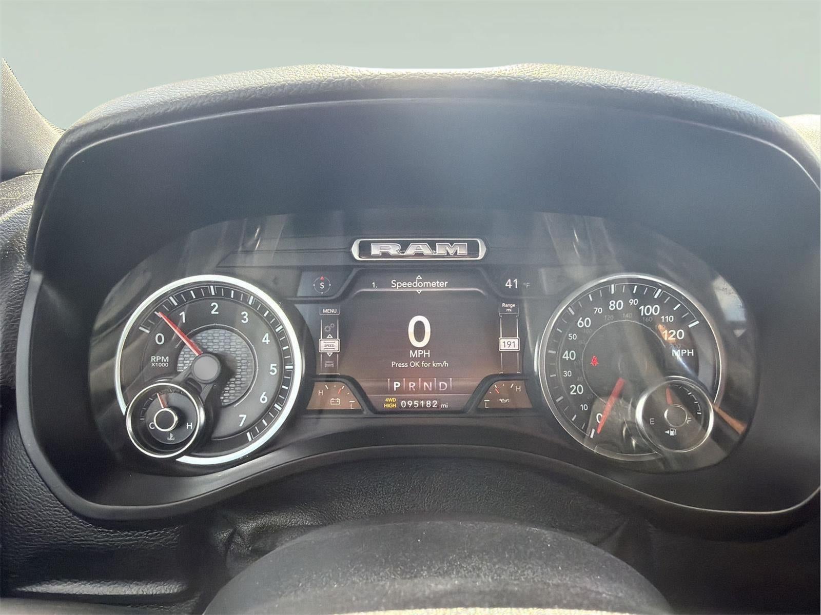 2019 RAM 1500 Big Horn/Lone Star Crew Cab 4x4 5'7" Box