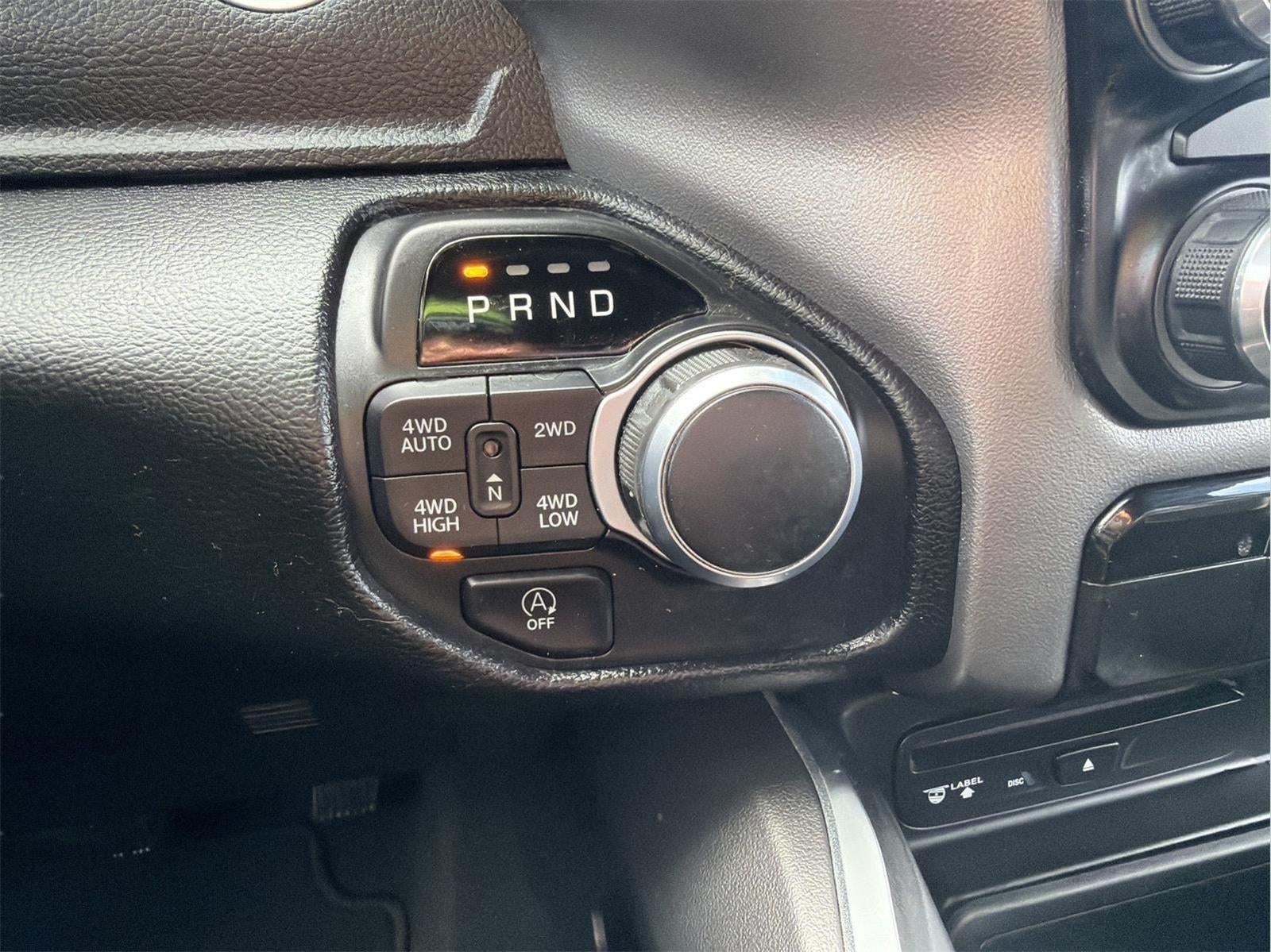 2019 RAM 1500 Big Horn/Lone Star Crew Cab 4x4 5'7" Box