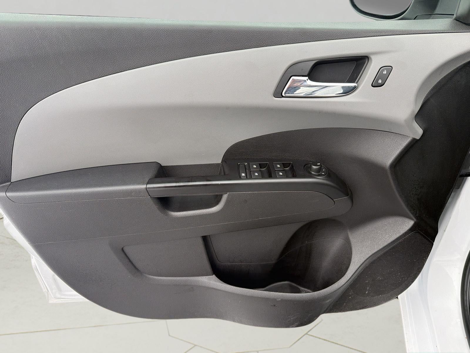 2020 Chevrolet Sonic LT Sedan