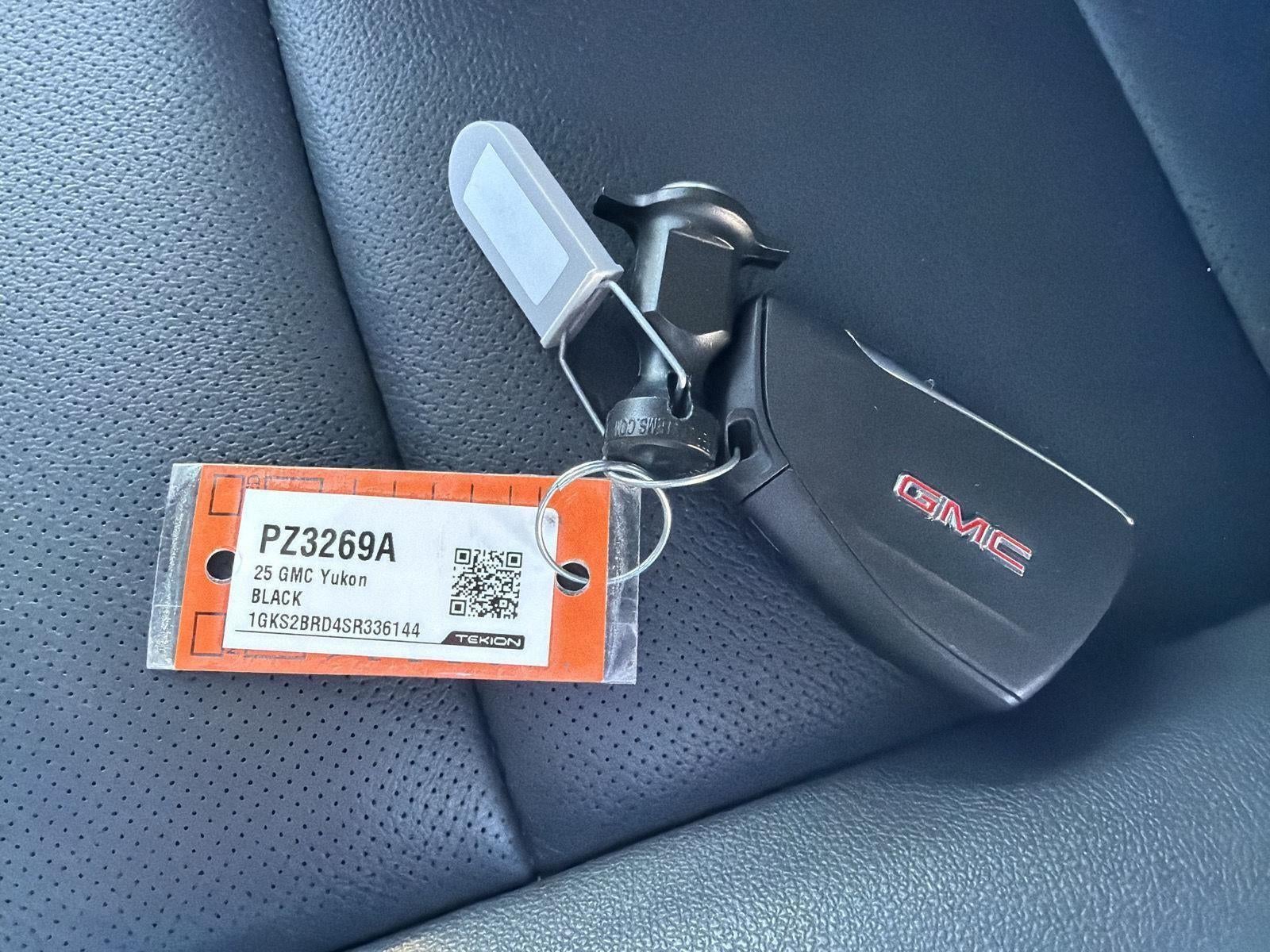 2025 GMC Yukon Elevation