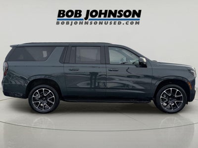2025 Chevrolet Suburban RST