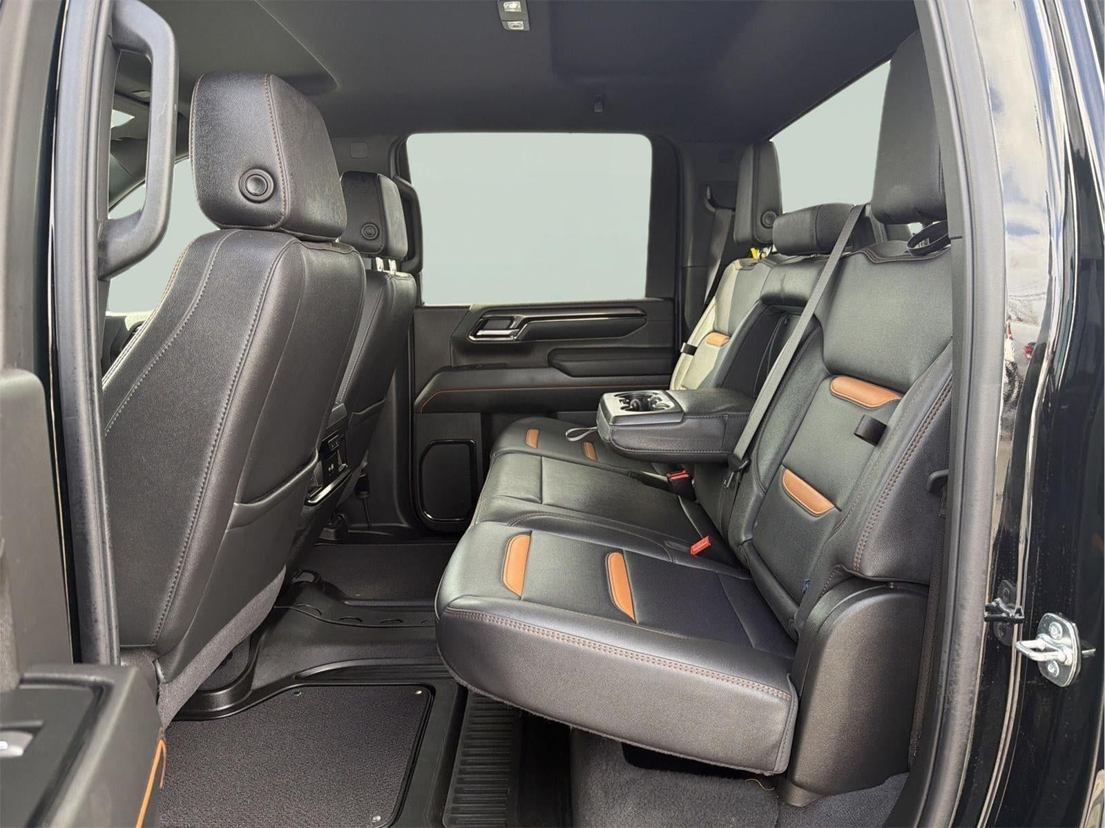 2025 GMC Sierra 2500 HD AT4