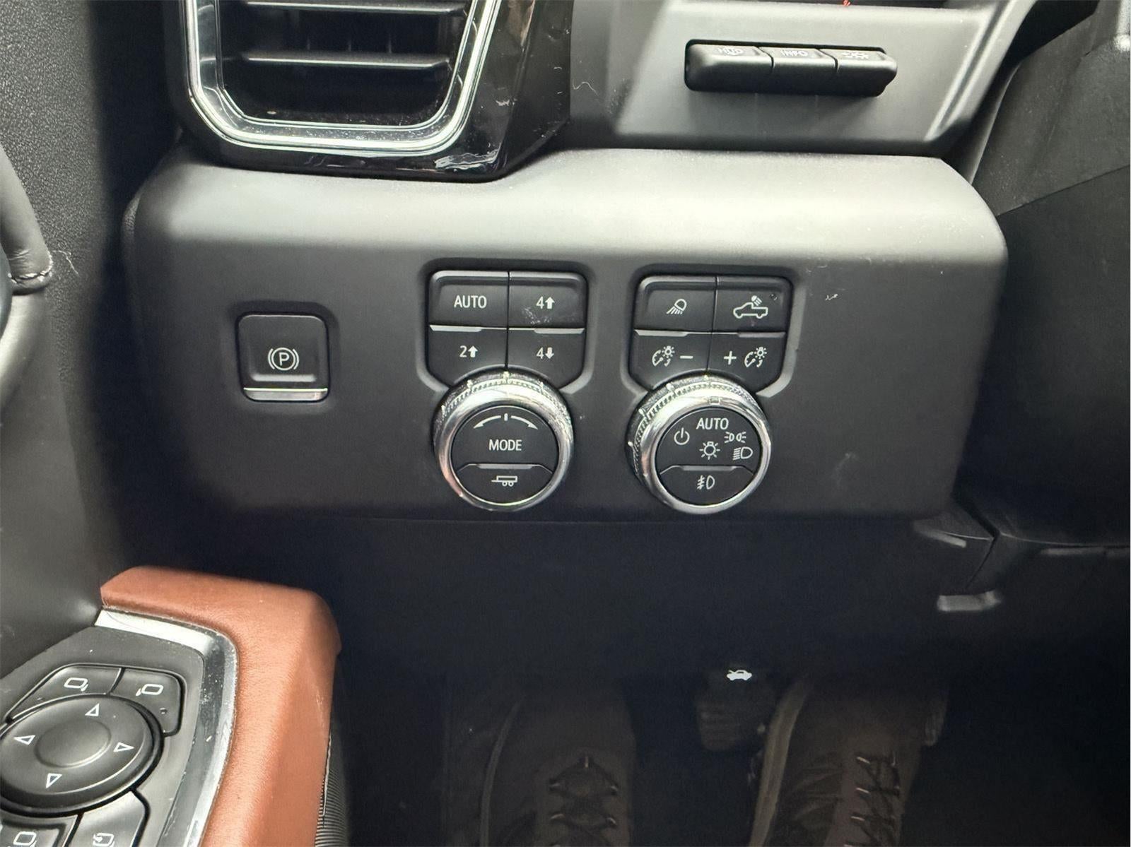 2024 GMC Sierra 2500 HD Denali Ultimate