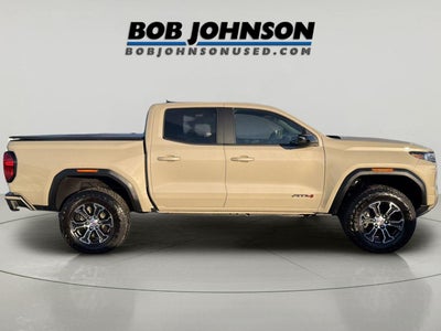 2024 GMC Canyon AT4