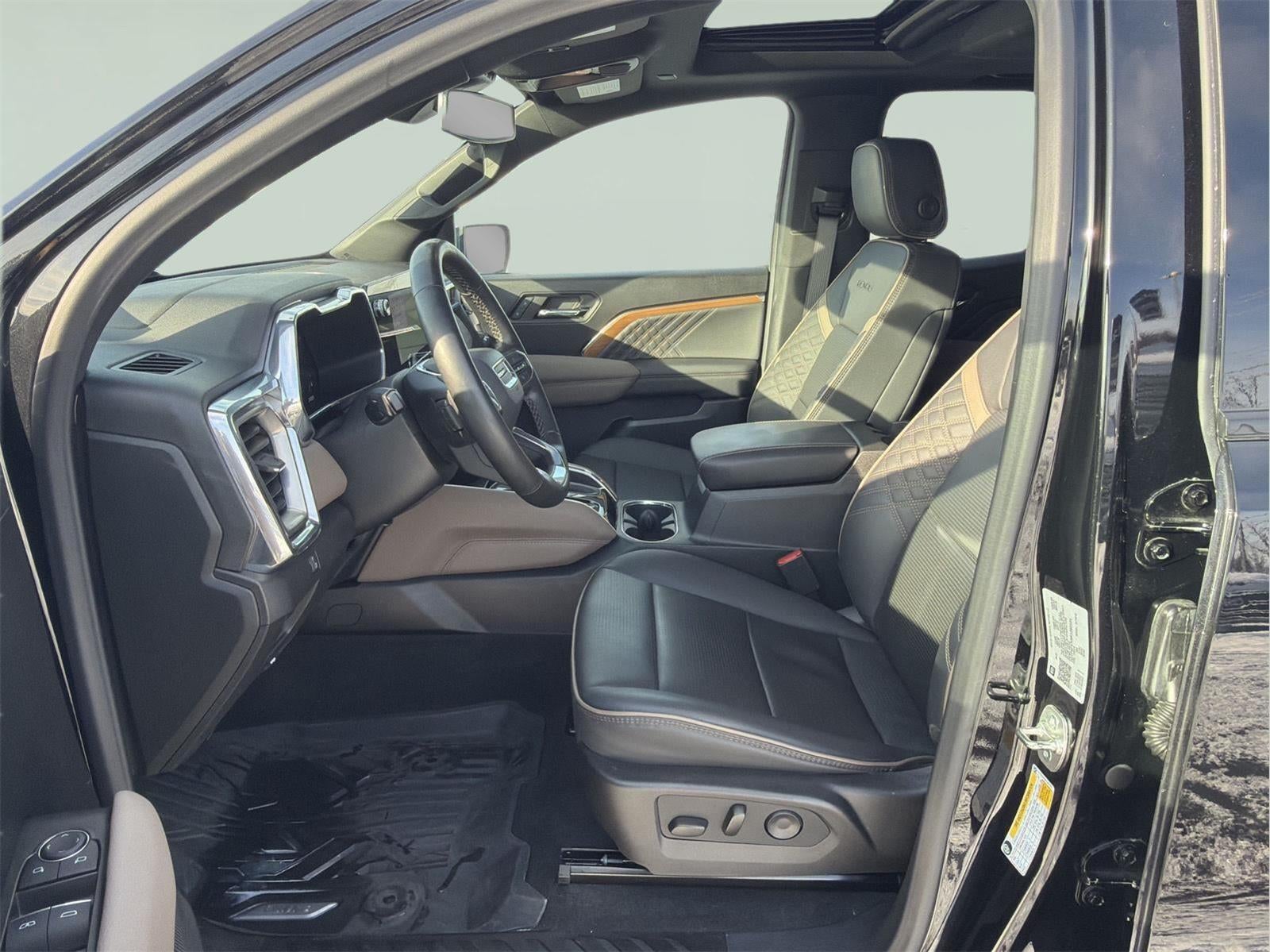 2024 GMC Canyon Denali