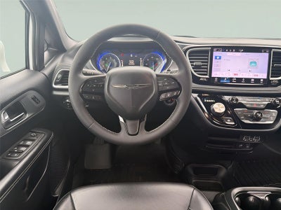 2022 Chrysler Pacifica Touring L AWD