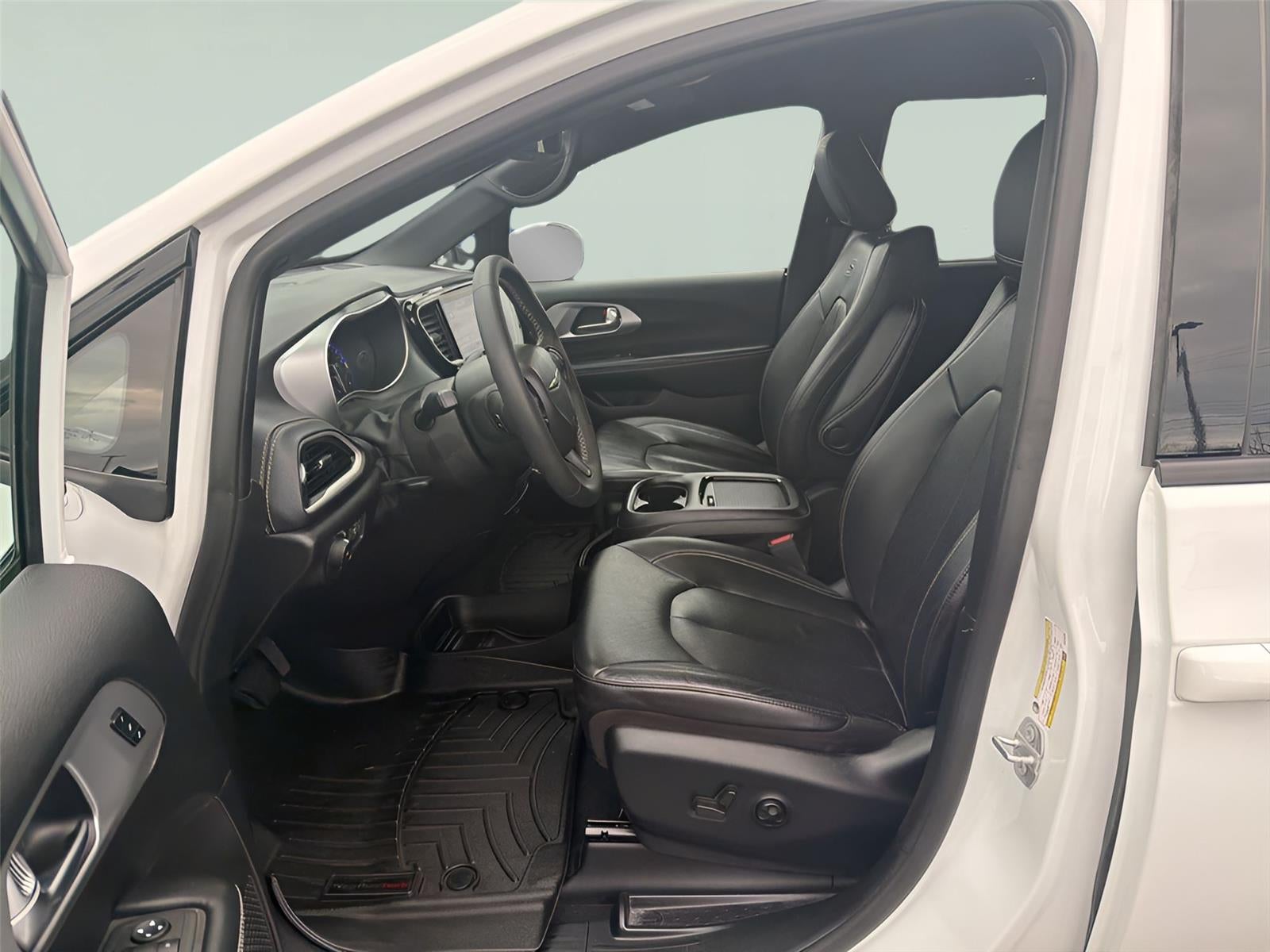 2022 Chrysler Pacifica Touring L AWD