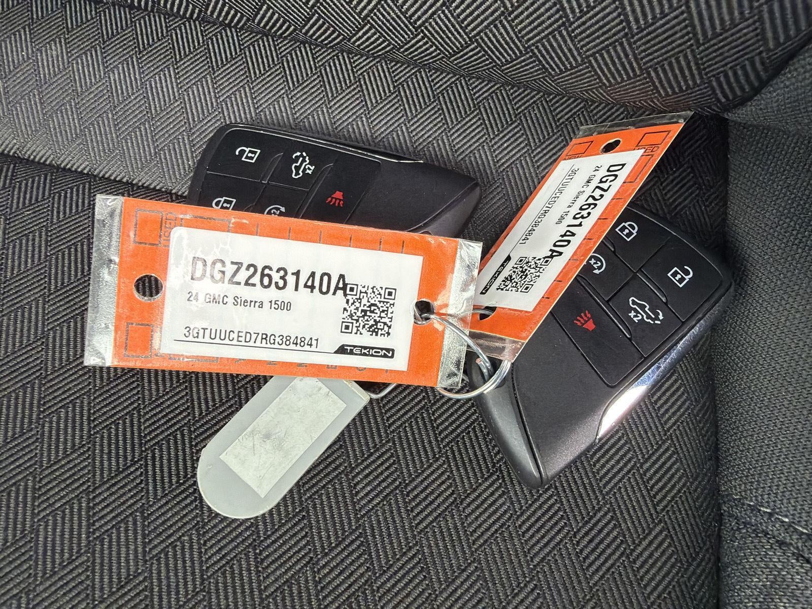 2024 GMC Sierra 1500 Elevation