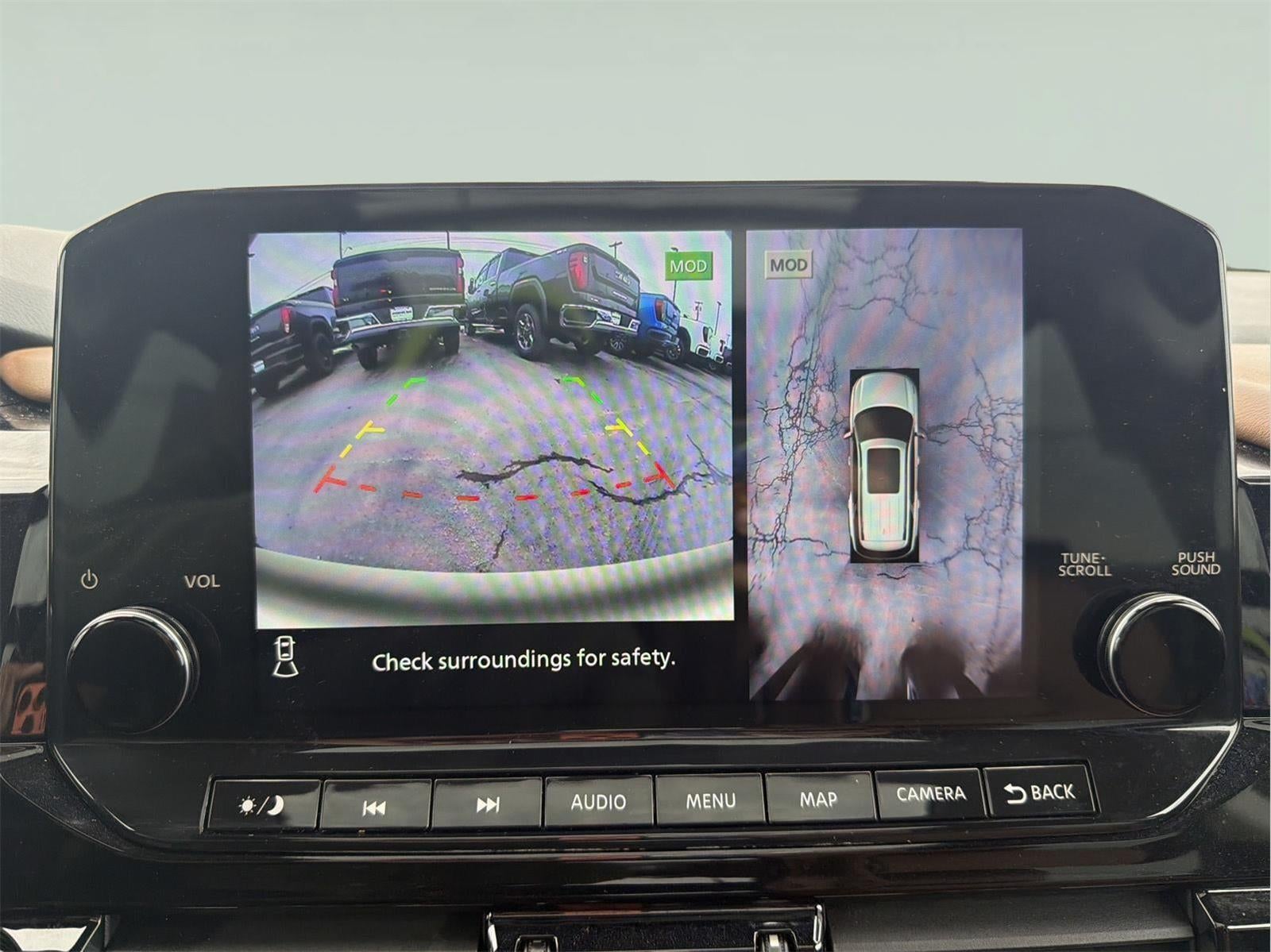 2023 Nissan Pathfinder Platinum 4WD