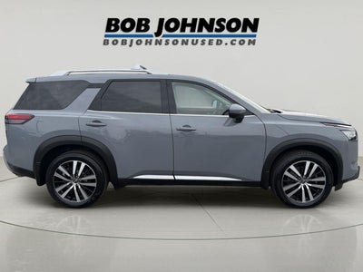 2023 Nissan Pathfinder Platinum 4WD