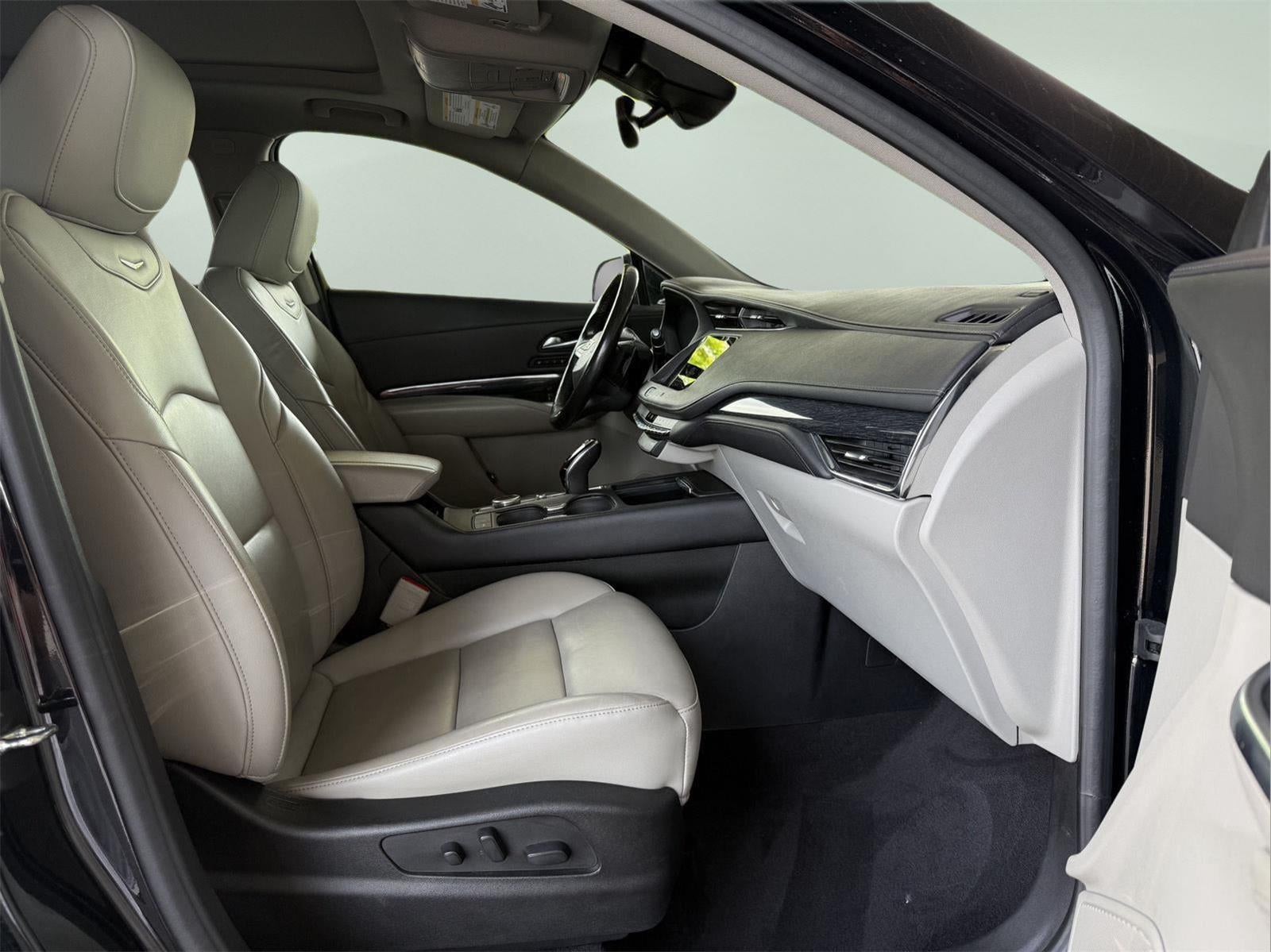 2020 Cadillac XT4 FWD Premium Luxury