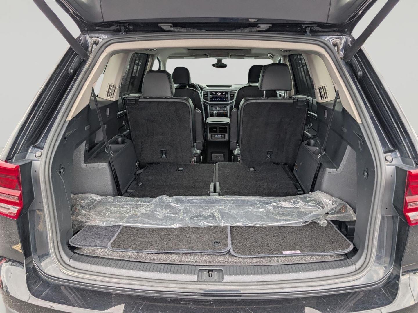 2019 Volkswagen Atlas 3.6L V6 SE w/Technology