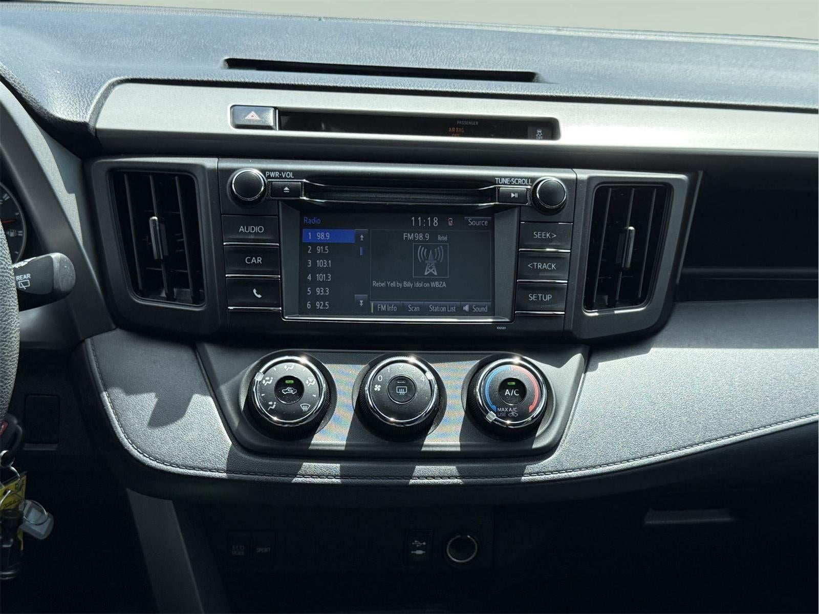 2016 Toyota RAV4 LE