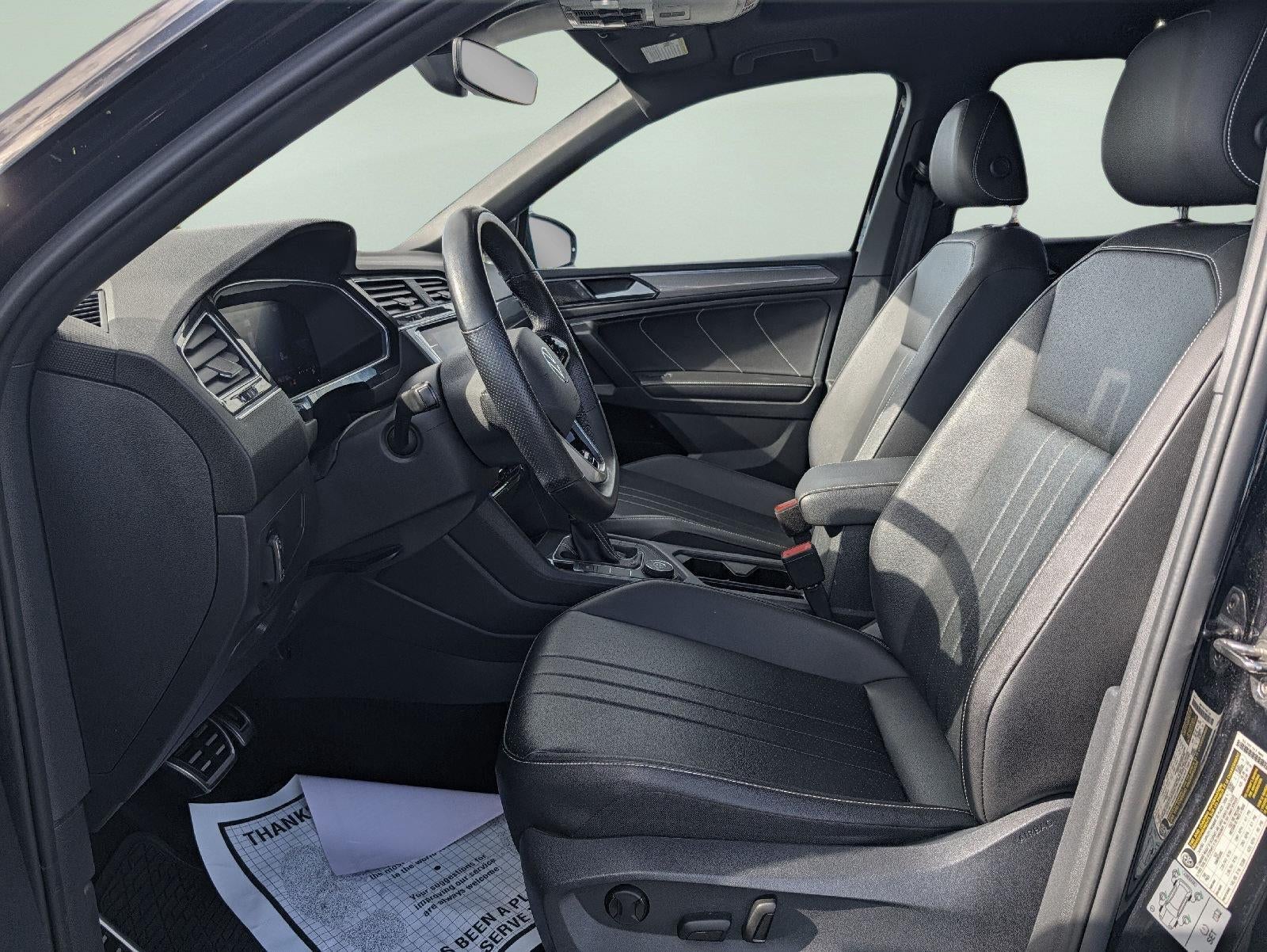2022 Volkswagen Tiguan SE R-Line Black