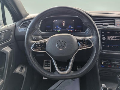 2022 Volkswagen Tiguan SE R-Line Black