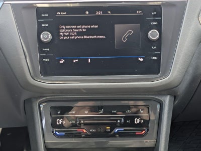 2022 Volkswagen Tiguan SE R-Line Black