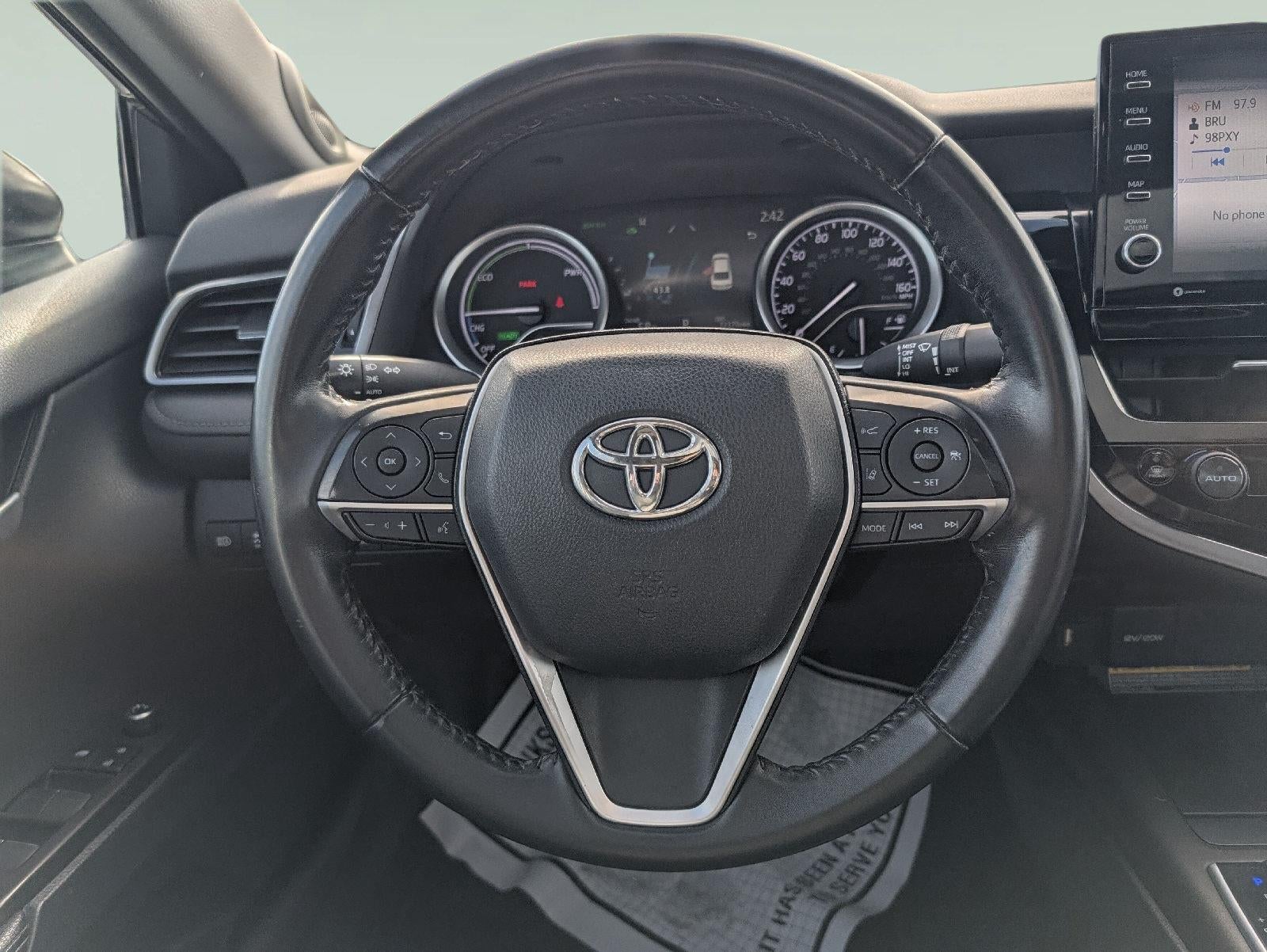 2021 Toyota Camry Hybrid XLE