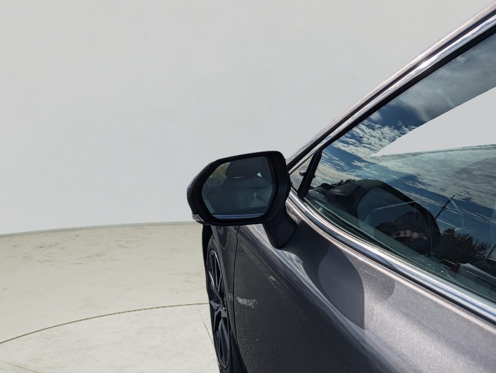2021 Toyota Camry Hybrid XLE