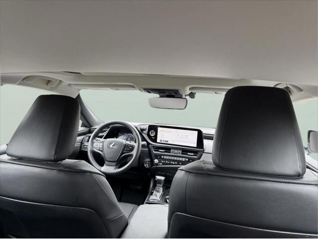 2024 Lexus ES 300h 
