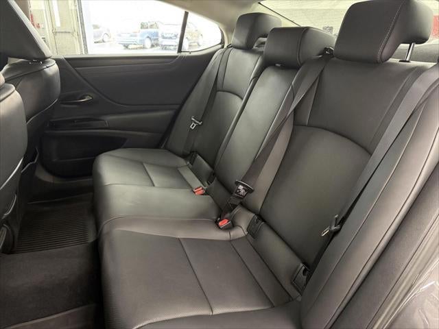 2023 Lexus ES 350 Base