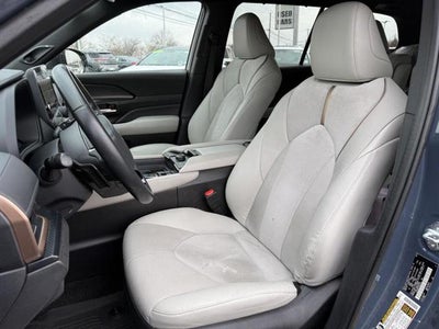 2024 Toyota Grand Highlander Hybrid MAX Limited