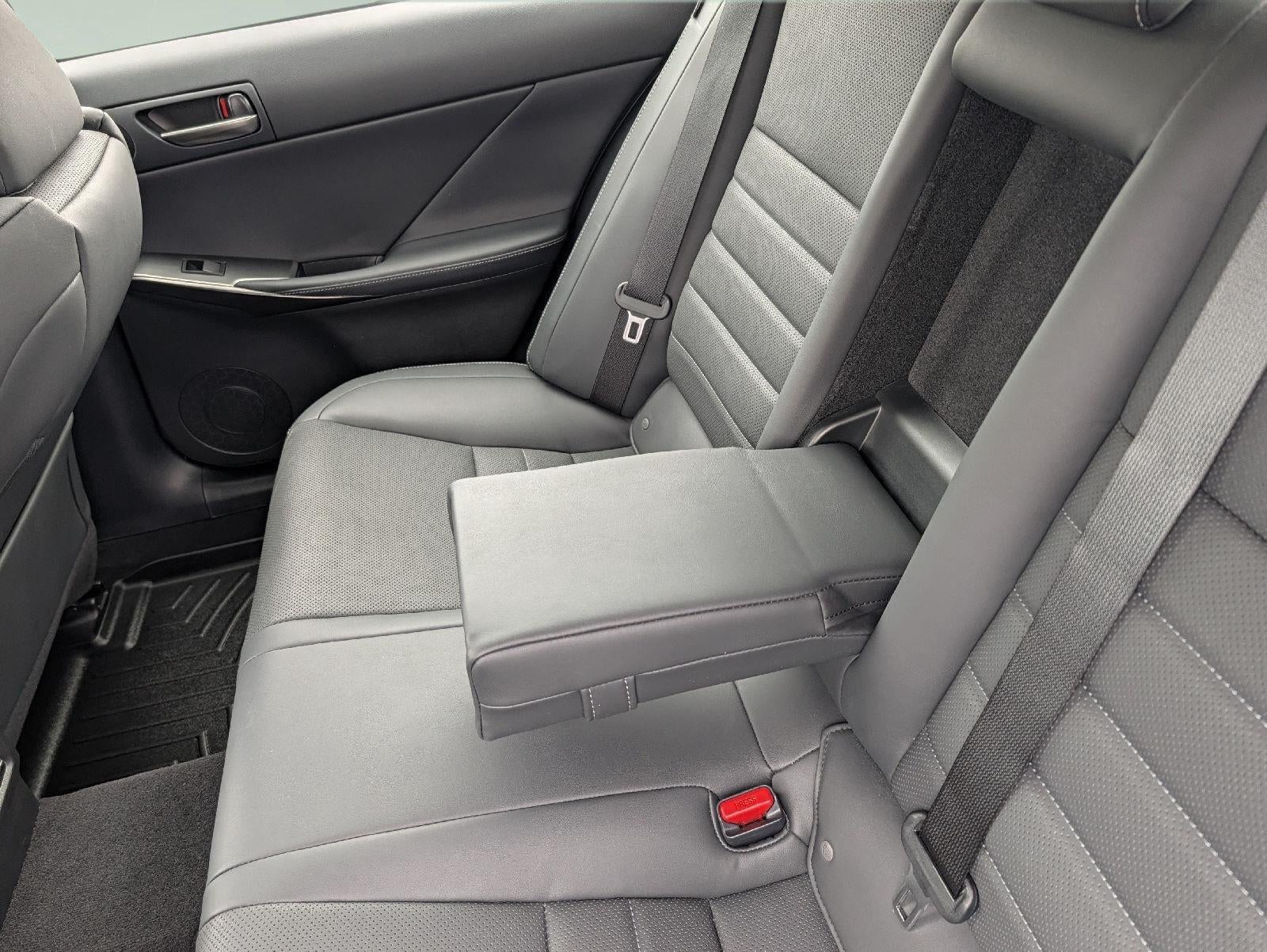 2023 Lexus IS IS 500 F SPORT Performance