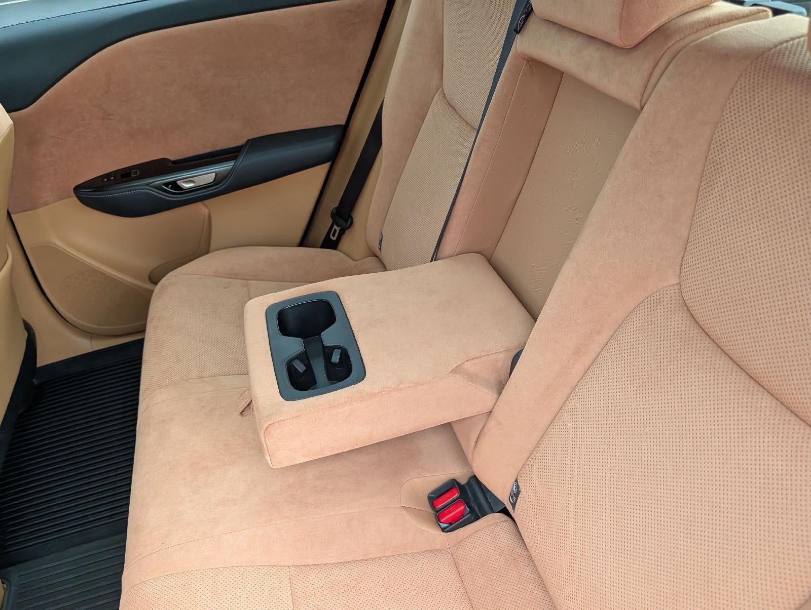 2023 Lexus Rz AWD LUXURY