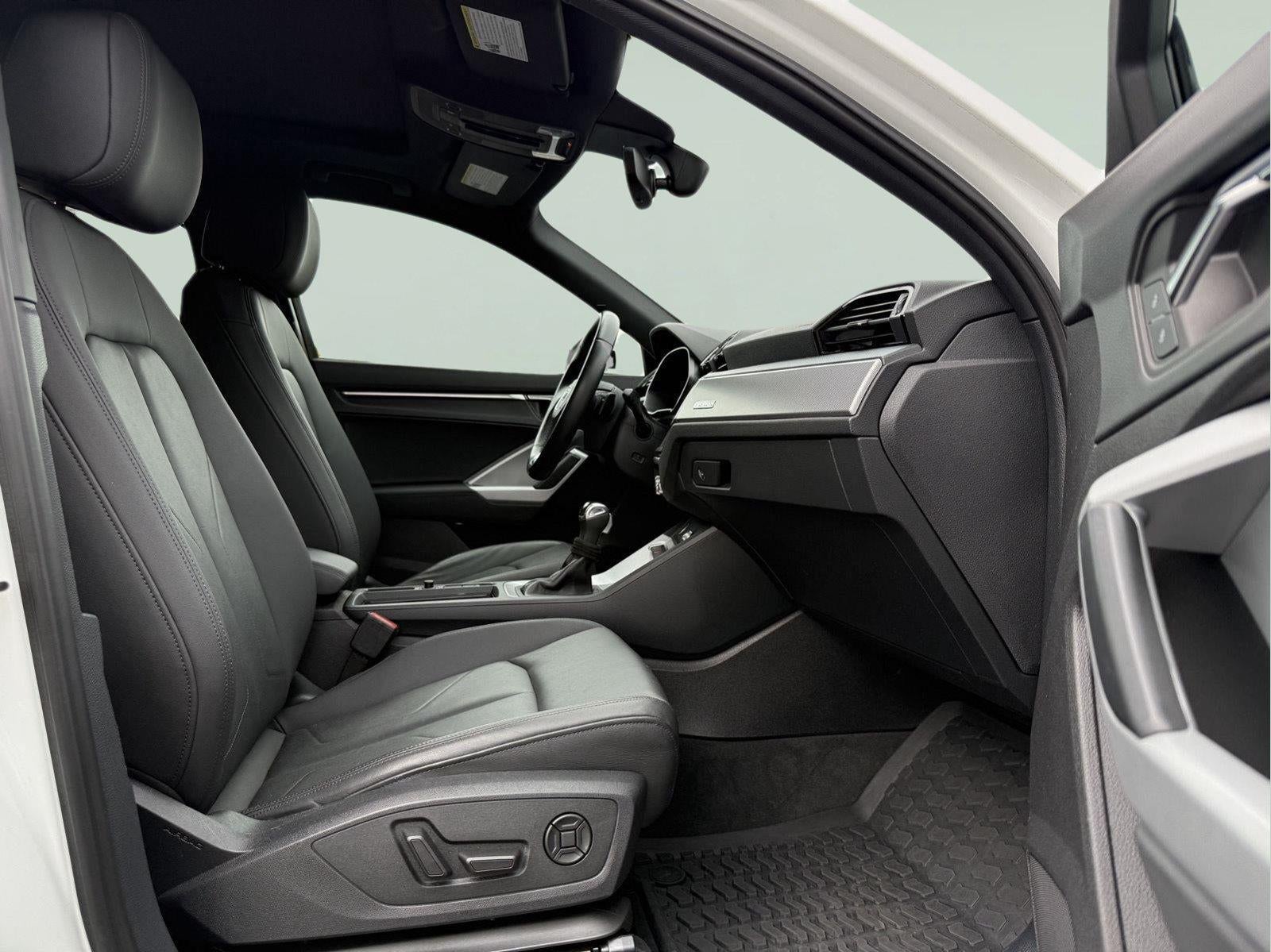 2021 Audi Q3 S line Premium Plus