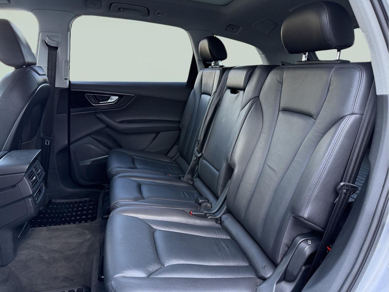 2017 Audi Q7 Premium Plus