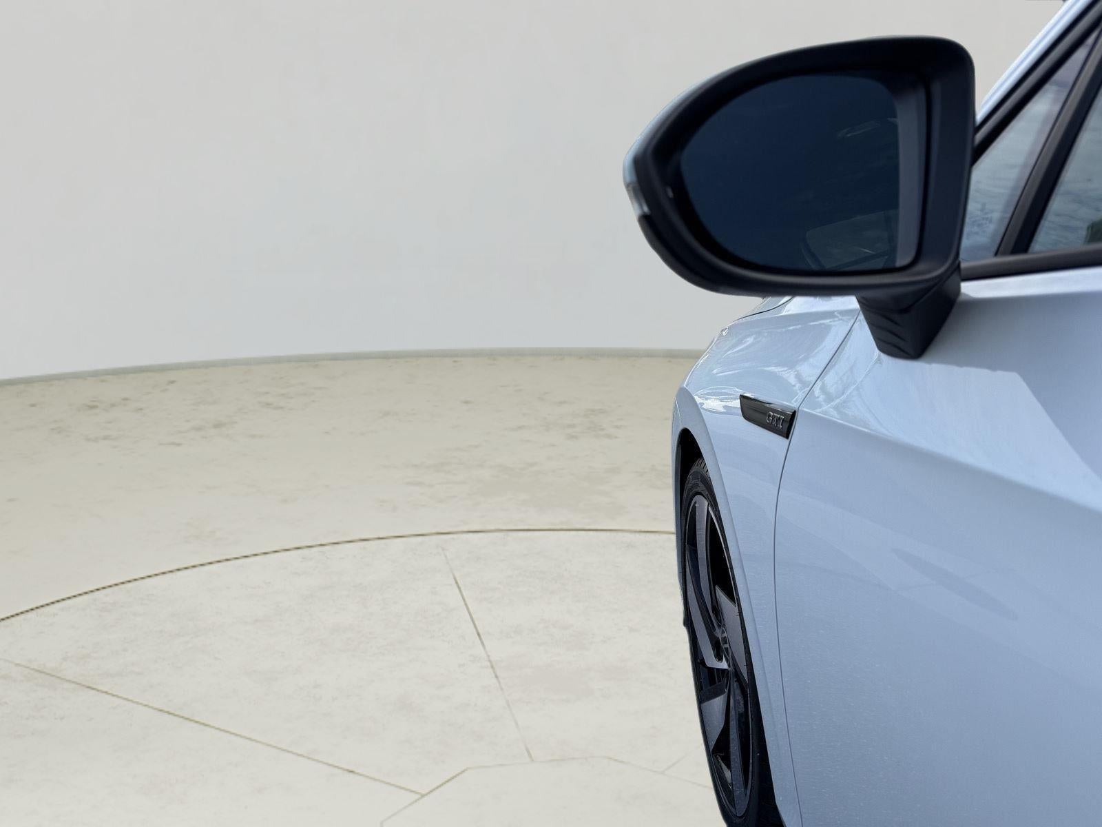 2022 Volkswagen Golf GTI S
