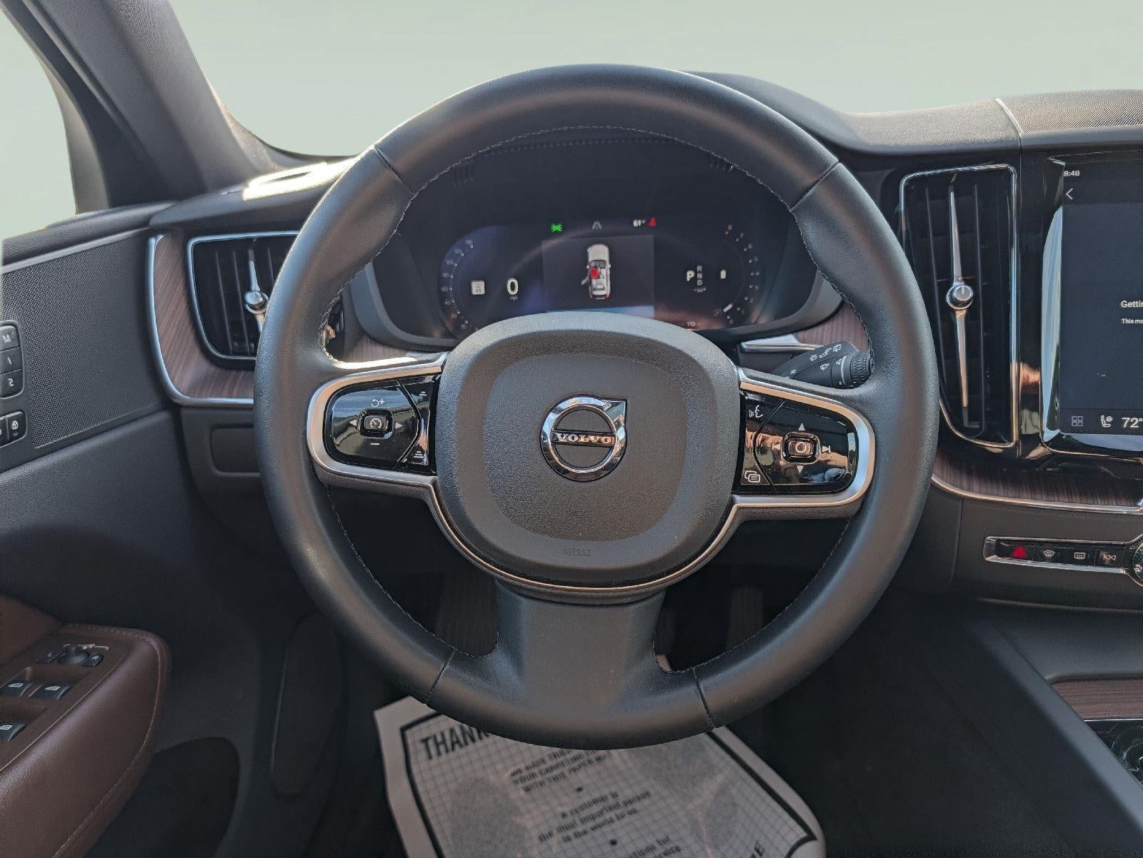 2023 Volvo Xc60 Plus Bright Theme