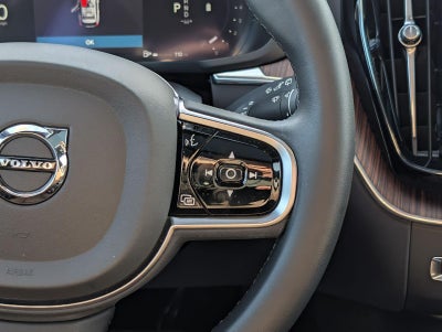 2023 Volvo Xc60 Plus Bright Theme
