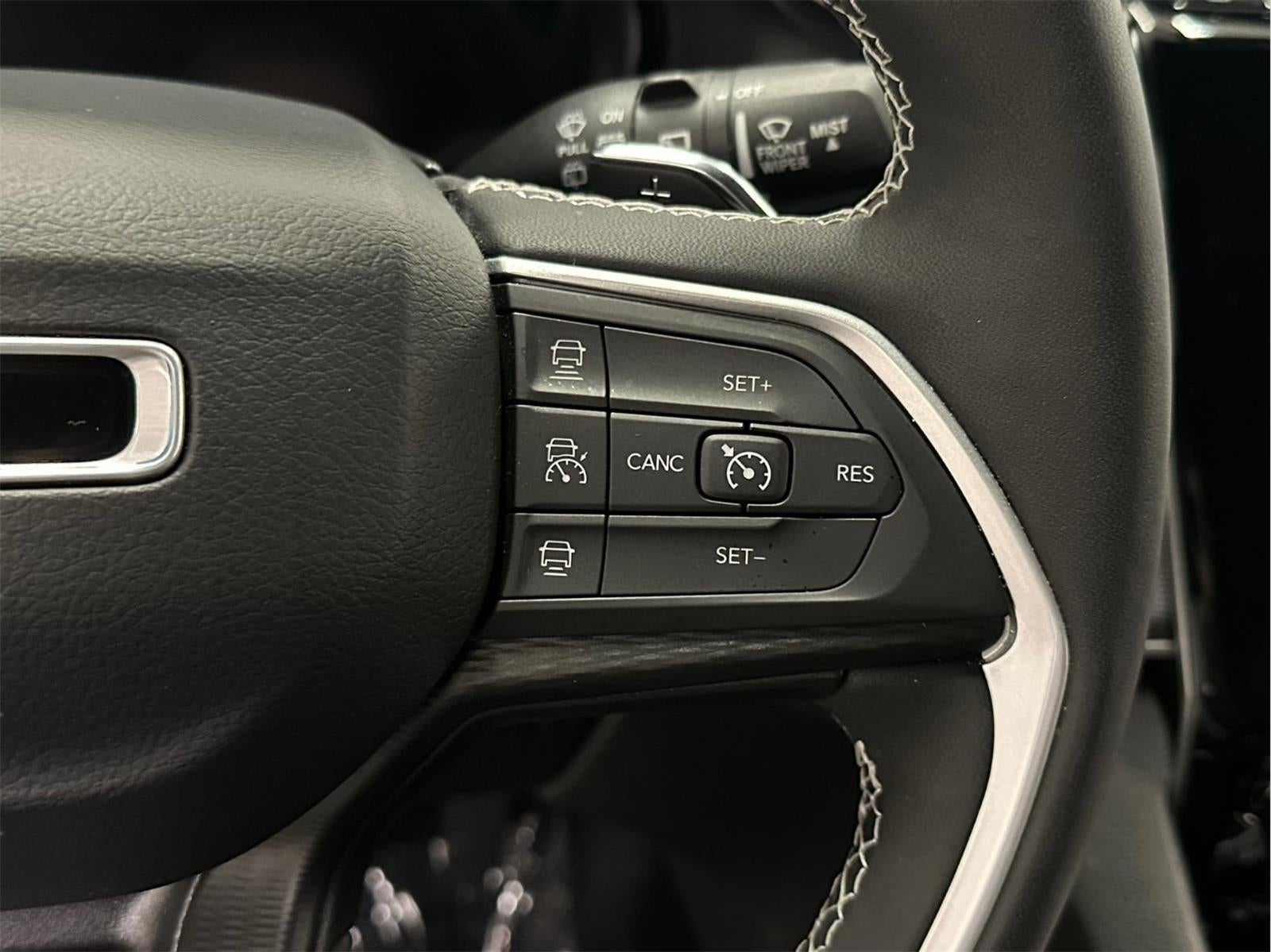 2023 Jeep Grand Cherokee Altitude 4x4