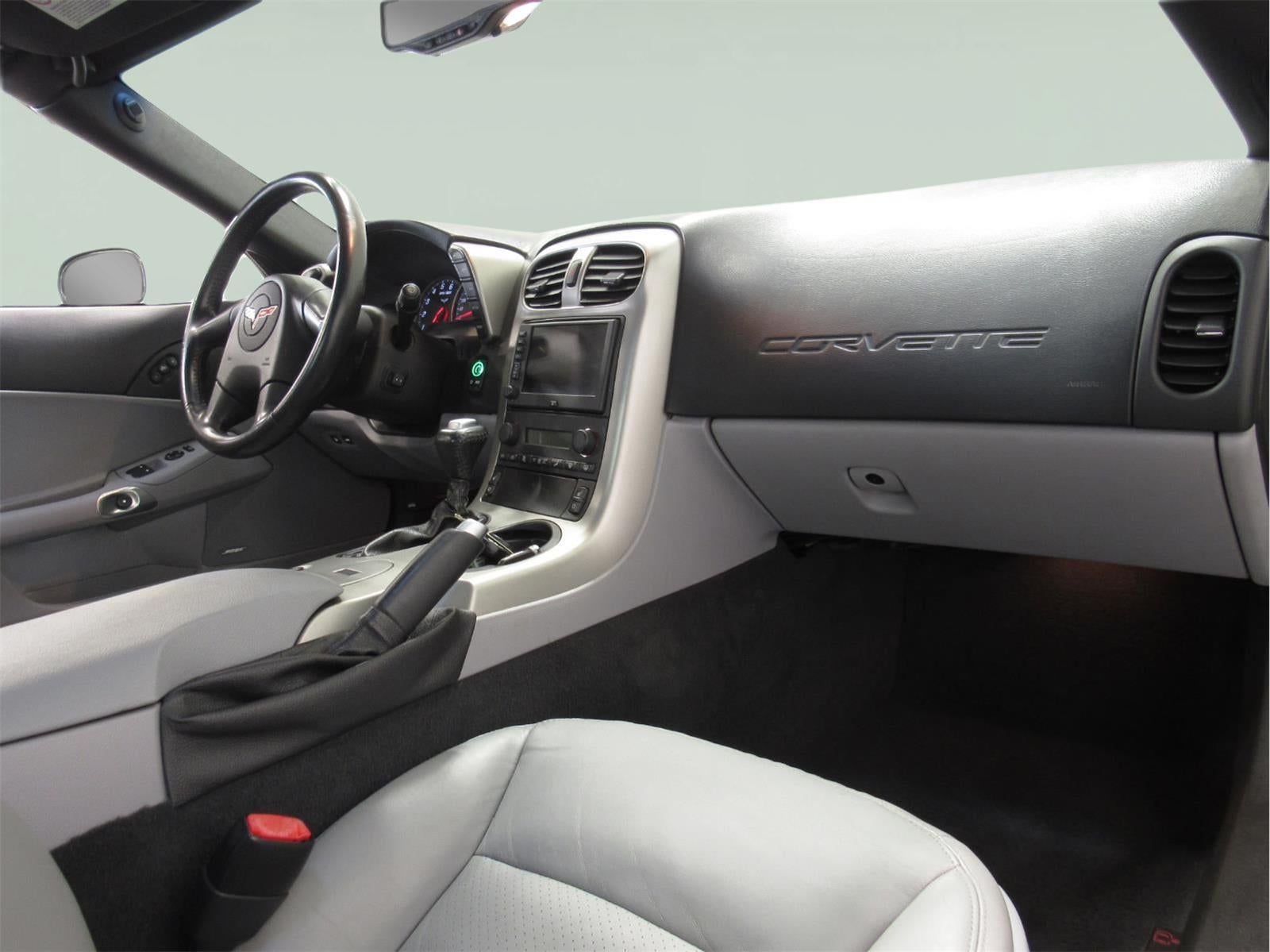 2005 Chevrolet Corvette 2dr Cpe