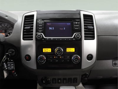 2017 Nissan Frontier SV