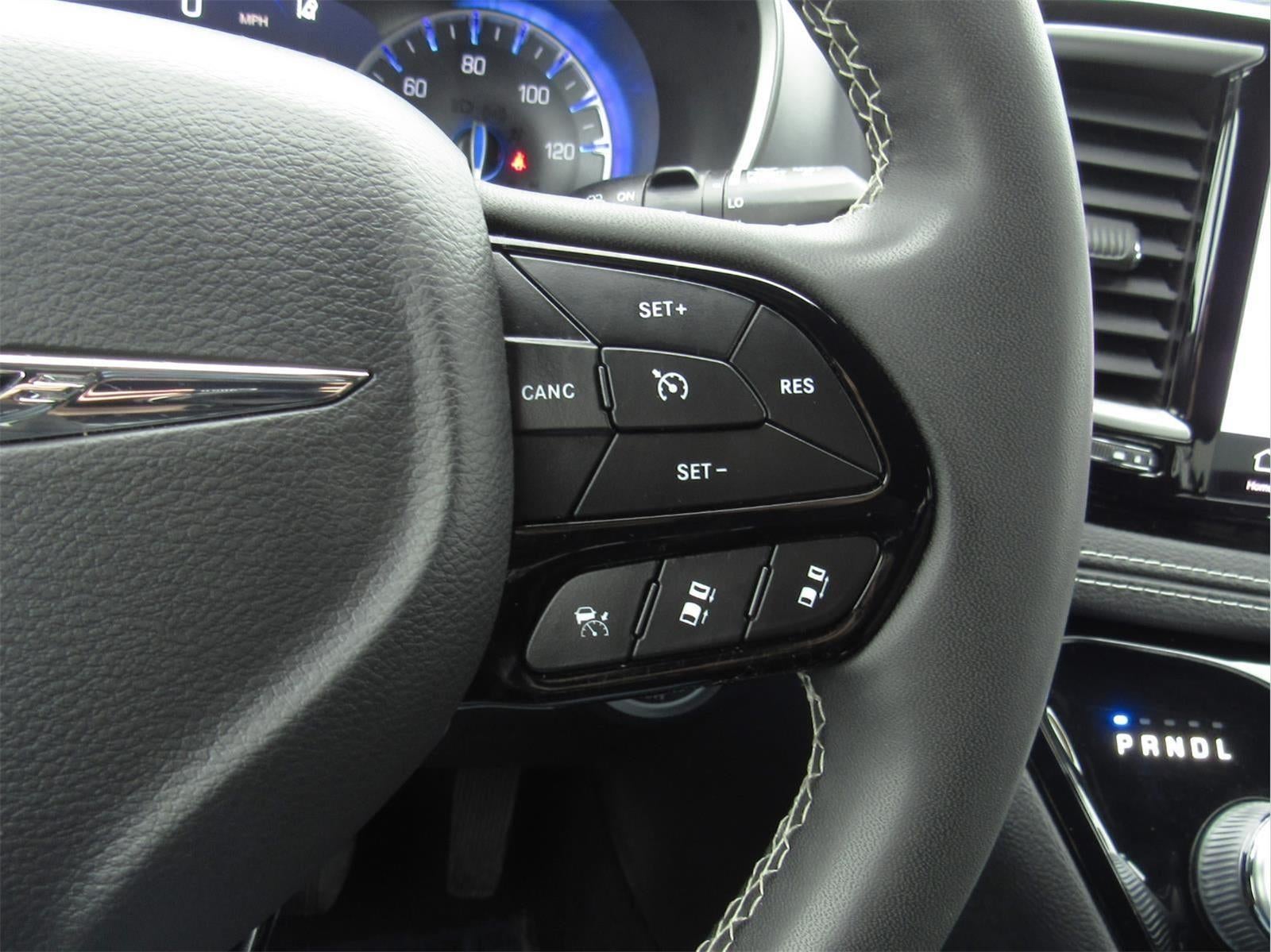 2022 Chrysler Pacifica Touring L AWD