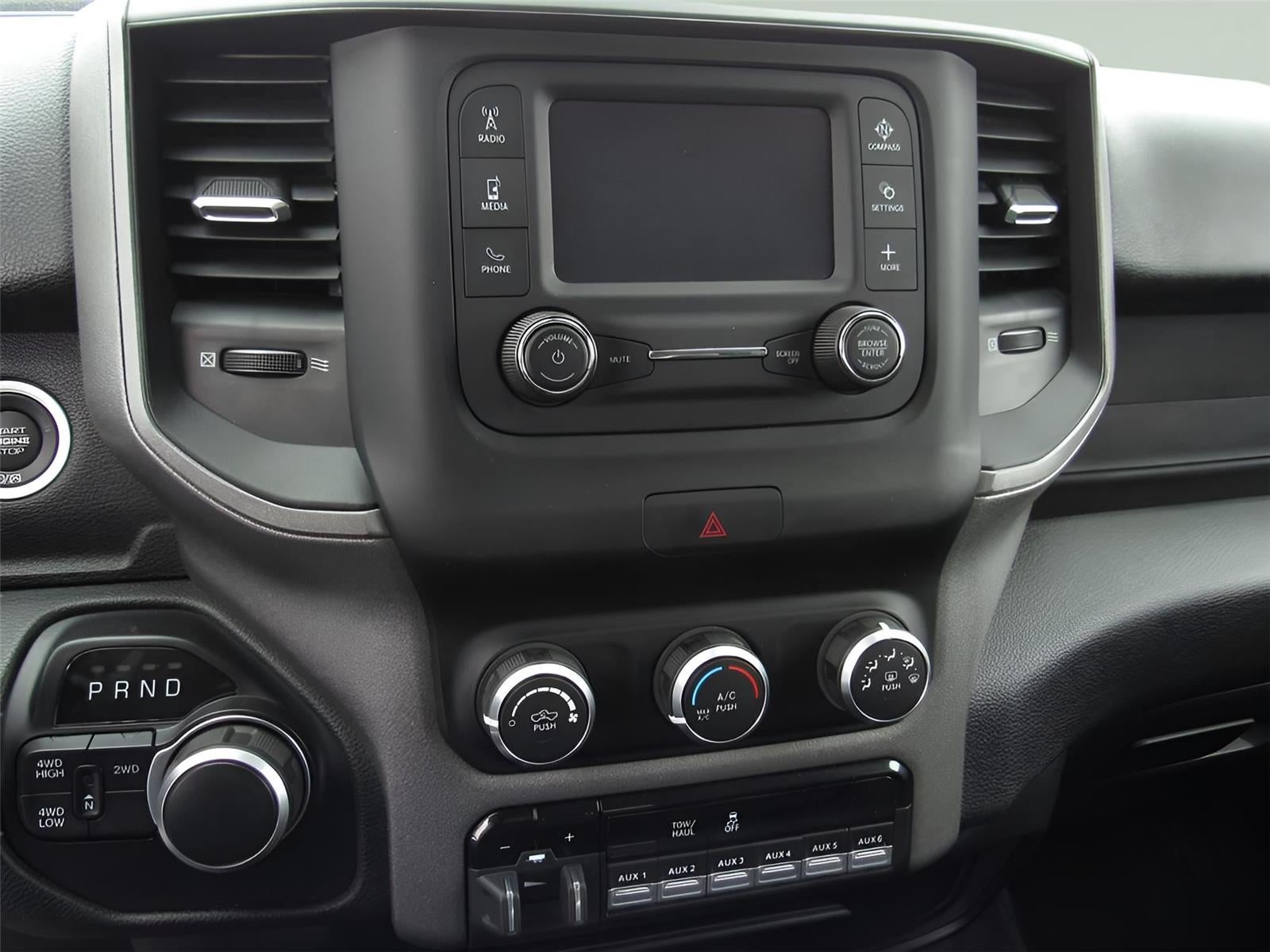 2020 RAM 2500 Tradesman Crew Cab 4X4 6'4" Box