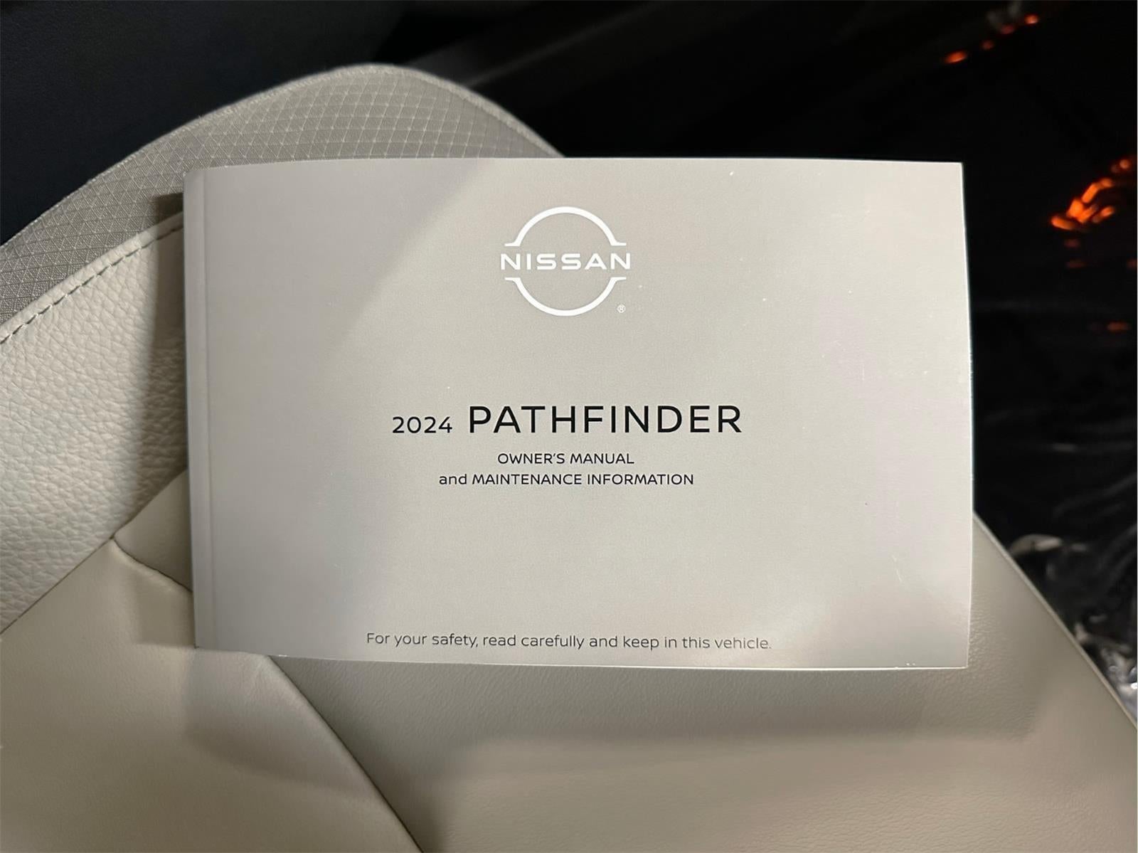 2024 Nissan Pathfinder SL