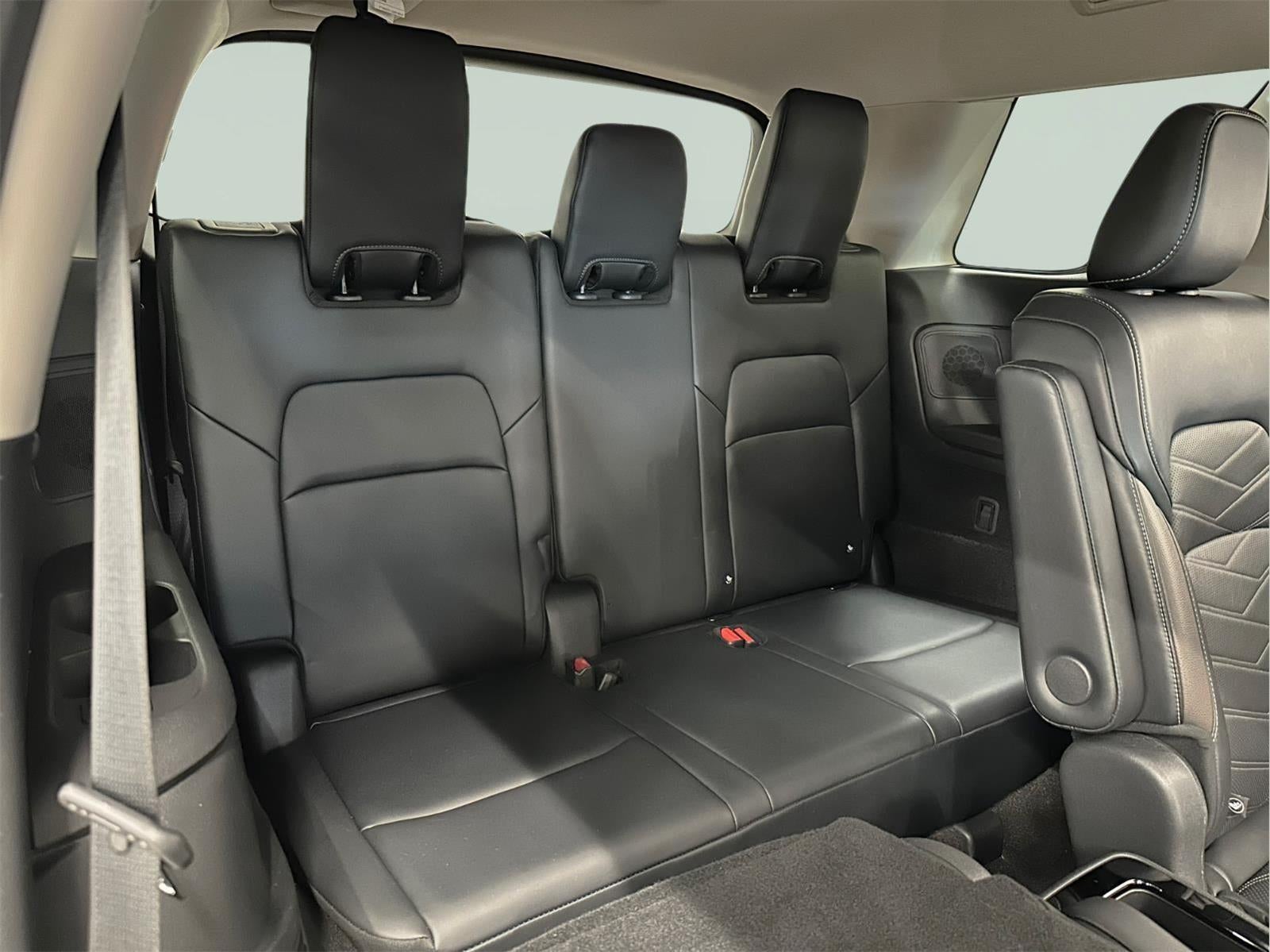 2023 Nissan Pathfinder Platinum 4WD