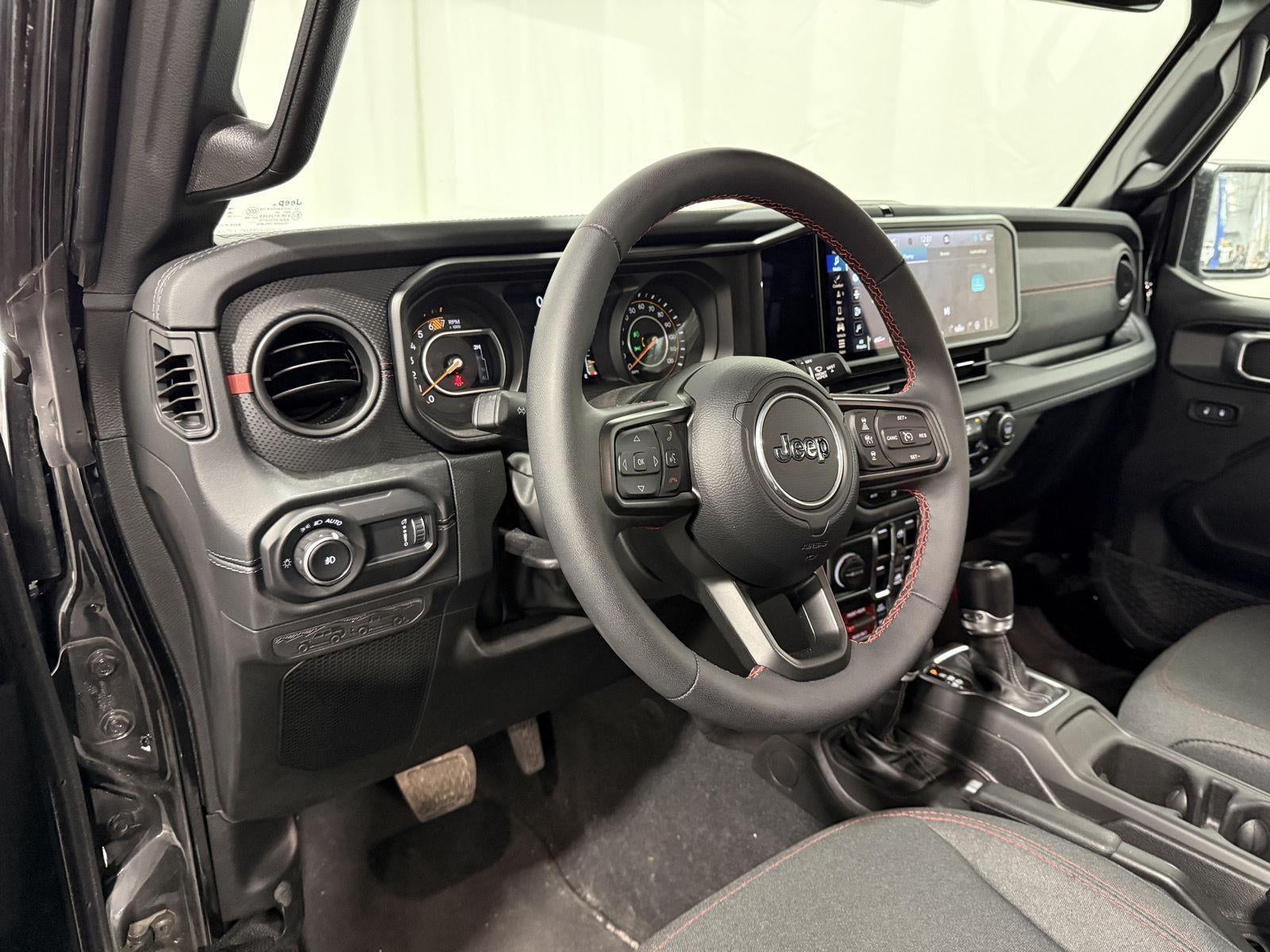 2024 Jeep Wrangler 4-Door Rubicon