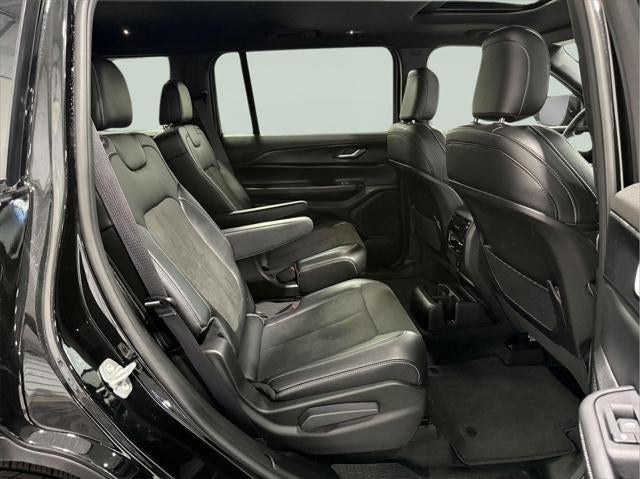 2024 Jeep Grand Cherokee L Altitude X 4x4