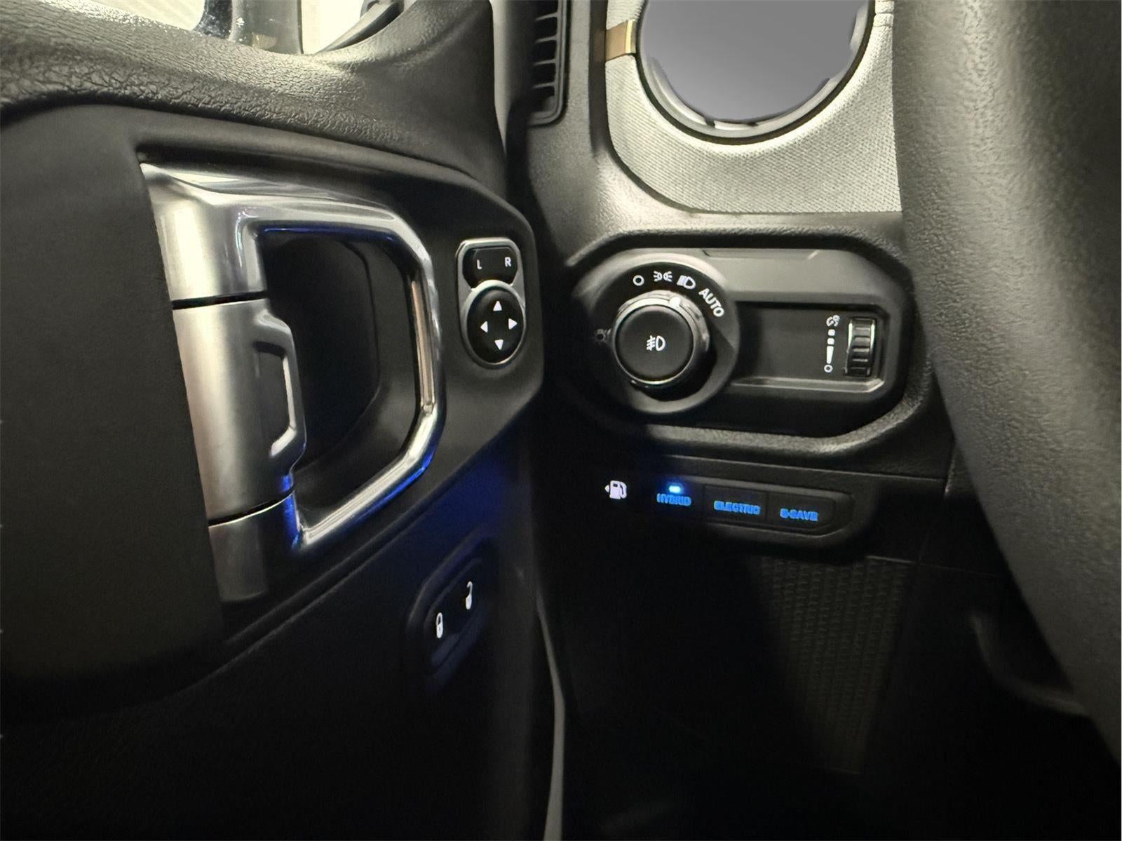 2025 Jeep Wrangler 4xe Willys 4xe